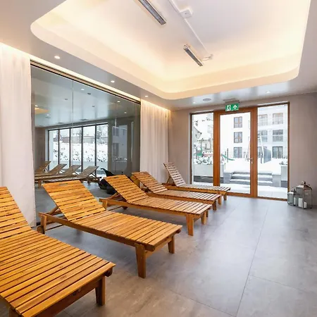 With Balcony In The Mountains By Renters Hotel apartamentowy *