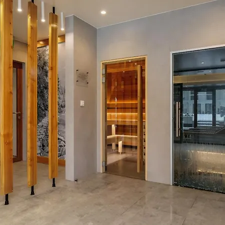 Lejlighedshotel With Balcony In The Mountains By Renters *