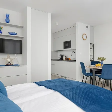 Lejlighedshotel With Balcony In The Mountains By Renters *